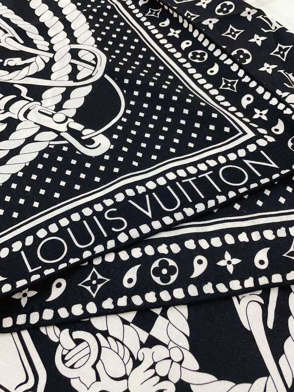 Louis Vuitton Scarf LVC00549 Louis Vuitton Scarf LVC00549